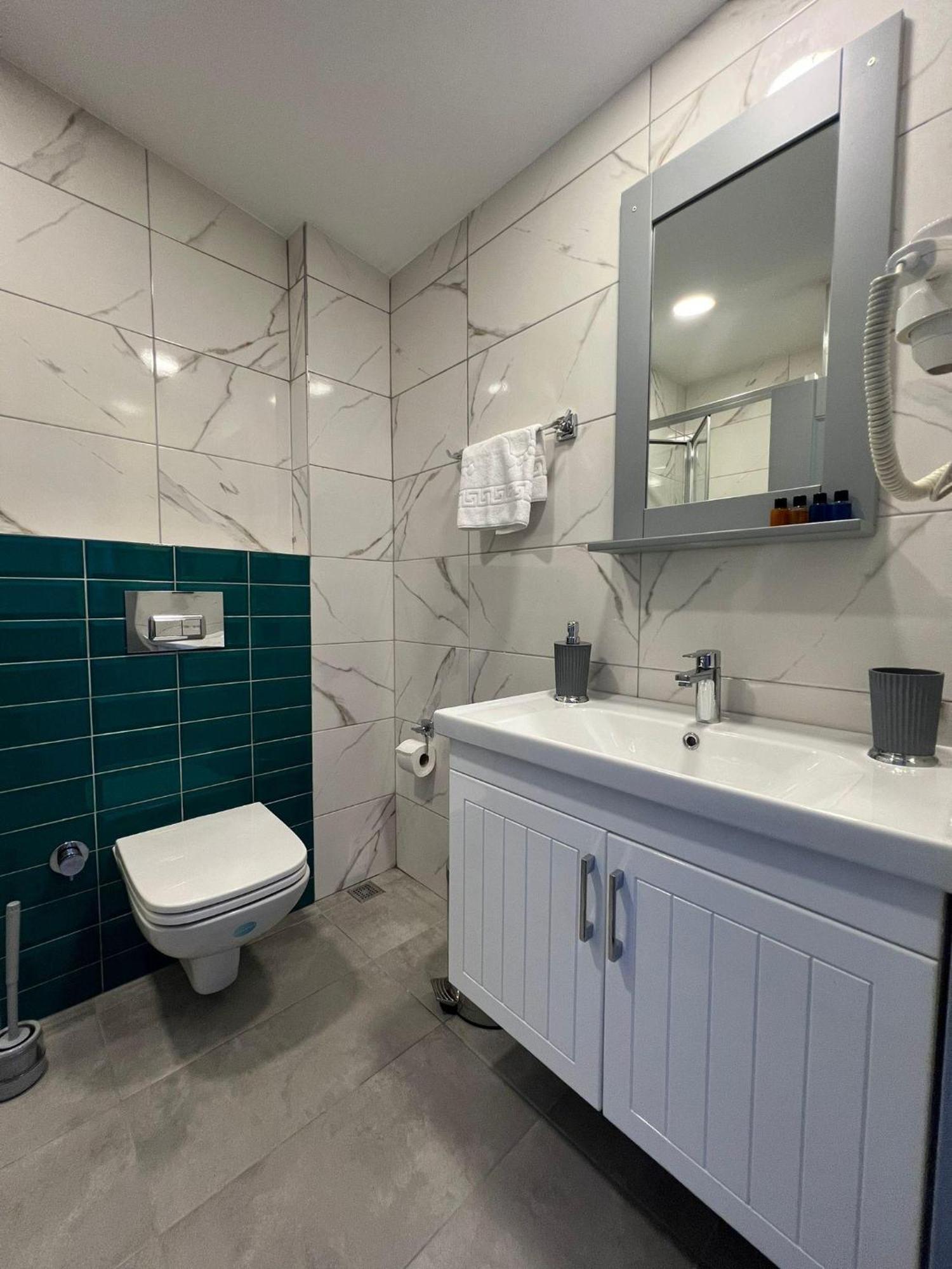 Lynda Hotel Istanbul Ngoại thất bức ảnh